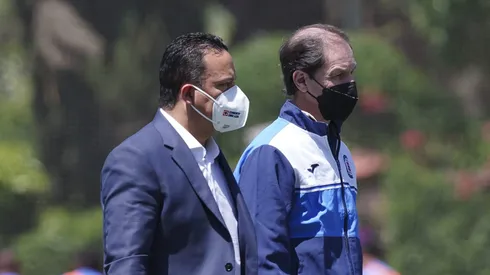 El delantero uruguayo pasó a las filas de Pumas UNAM después de no poder asentarse en Cruz Azul.