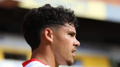 Los cementeros se mantienen aferrados a una errada política de fichajes que le ha hecho perder buenas oportunidades.