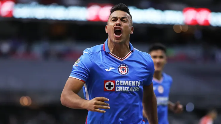 El delantero chileno no cuenta para Joaquin Moreno y desde el club se le busca salida.