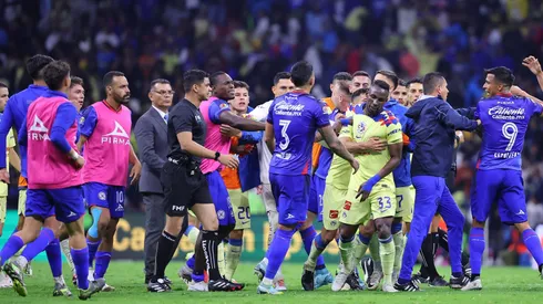 Los americanistas se impusieron 2-3 en un partido en donde Sebastián Jurado volvió a cometer fallos que costaron caro.