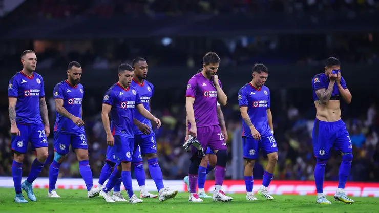 Cruz Azul perdió ante América y sigue en el fondo de la tabla