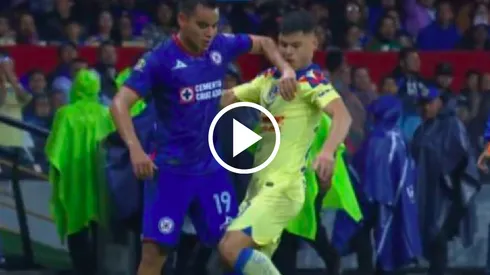 Charly Rodríguez dejó a Cruz Azul con uno menos