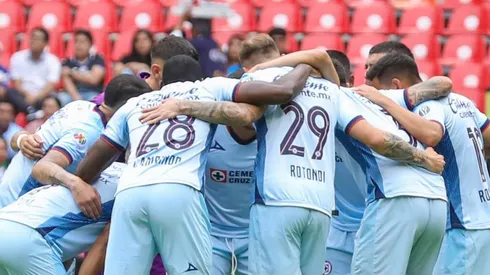 Cruz Azul se medirá esta noche contra el América.