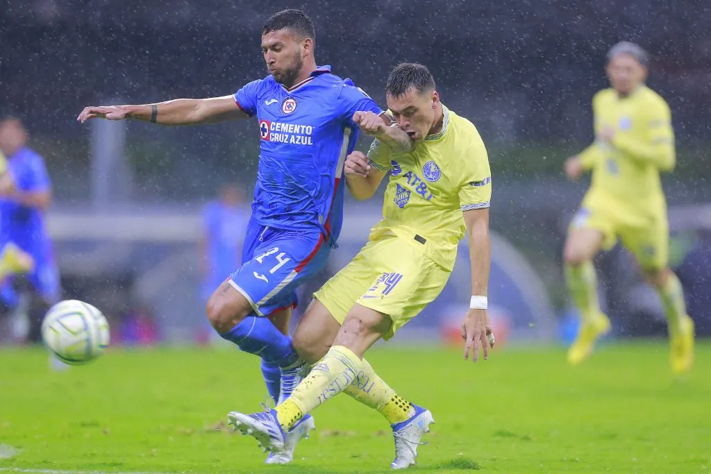 Los sobrevivientes de Cruz Azul del último Clásico Joven (Jam Media)