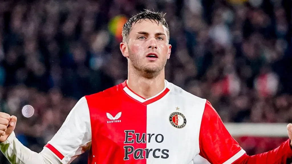 El internacional mexicano es pretendido por el Napoli (Imago)