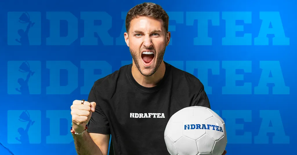 Santiago Giménez es el nuevo embajador de Draftea