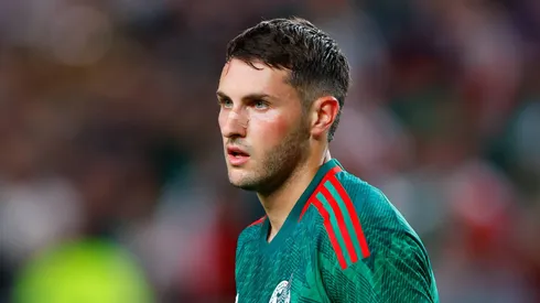 El internacional mexicano es el jugador de moda después de su doblete en la Liga de Campeones.