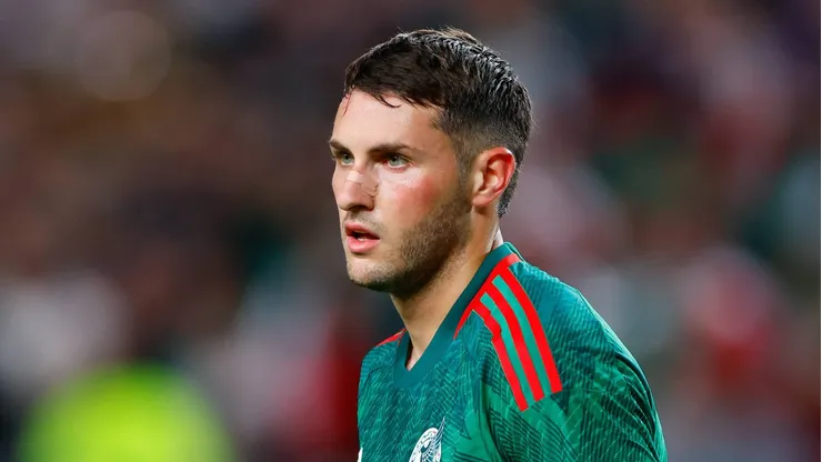 El internacional mexicano es el jugador de moda después de su doblete en la Liga de Campeones.