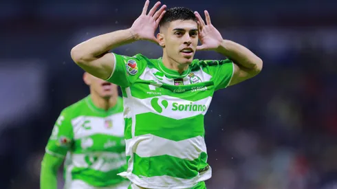 CIUDAD DE MEXICO, MEXICO - OCTUBRE 21: Juan Brunetta del Santos en festejo despues de anotar el primer gol de su equipo durante el juego de la jornada 13 del Torneo Apertura 2023 de la Liga BBVA MX en el Estadio Azteca el 21 de Octubre de 2023 en Ciudad de Mexico, Mexico. (Foto: Mauricio Salas/JAM MEDIA)
