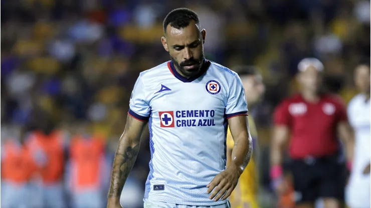 Cruz Azul cayó ante Tigres por 2-1