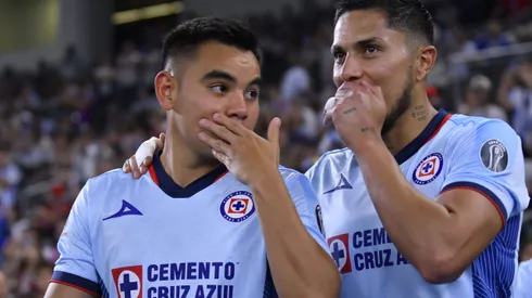 Carlos Rodríguez y Carlos Salcedo, titulares contra Tigres.
