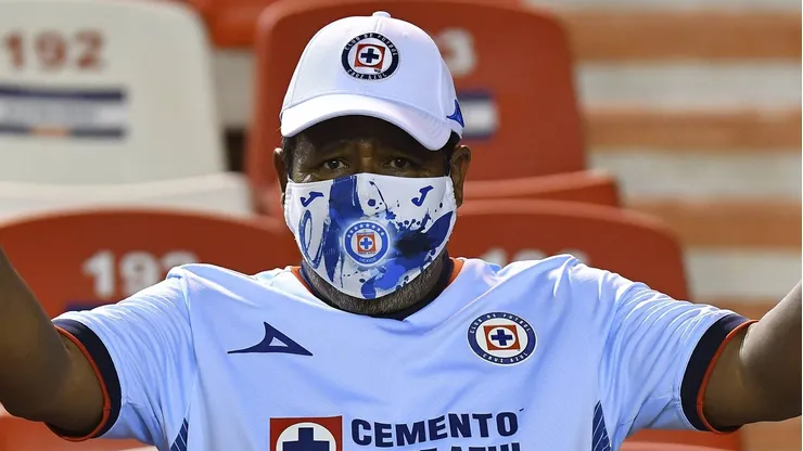 Los cementeros solo han presentado dos uniformes en lo que va de temporada.