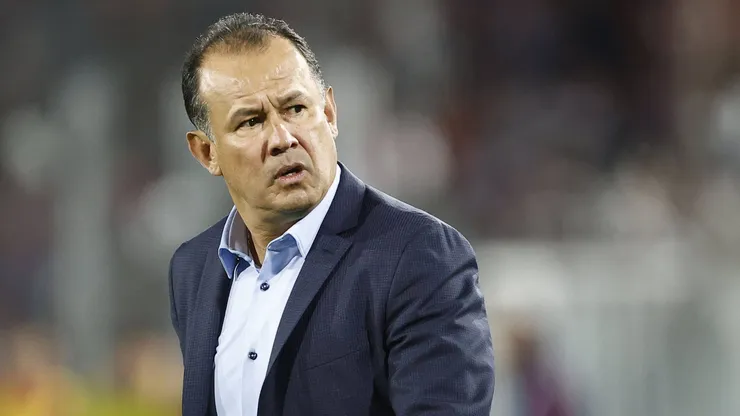 Juan Reynoso no vive un buen momento en Perú