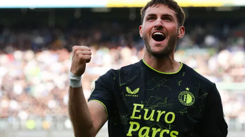 Santiago Giménez, ex delantero de Cruz Azul.