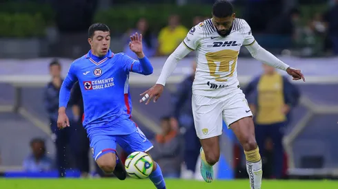Cruz Azul recibe a Pumas.