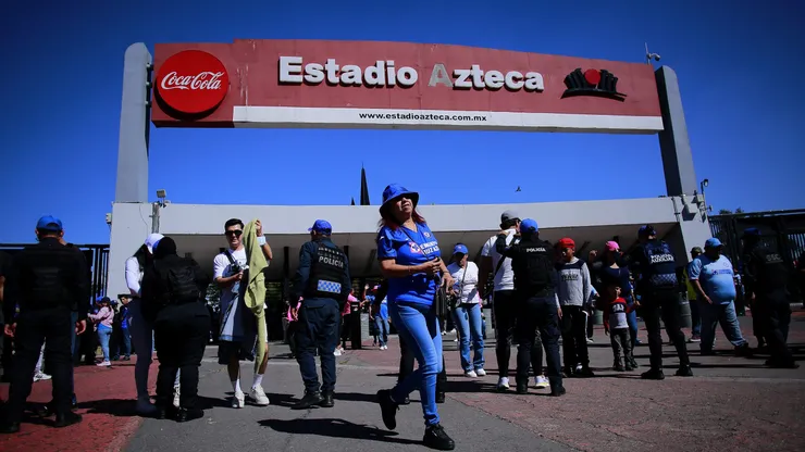 Cruz Azul recibe a Pumas este sábado en el Estadio Azteca.