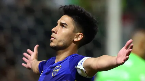 El ex mediocampista de los cementeros anotó el último penal de una tanda en donde lució Sergio Romero.