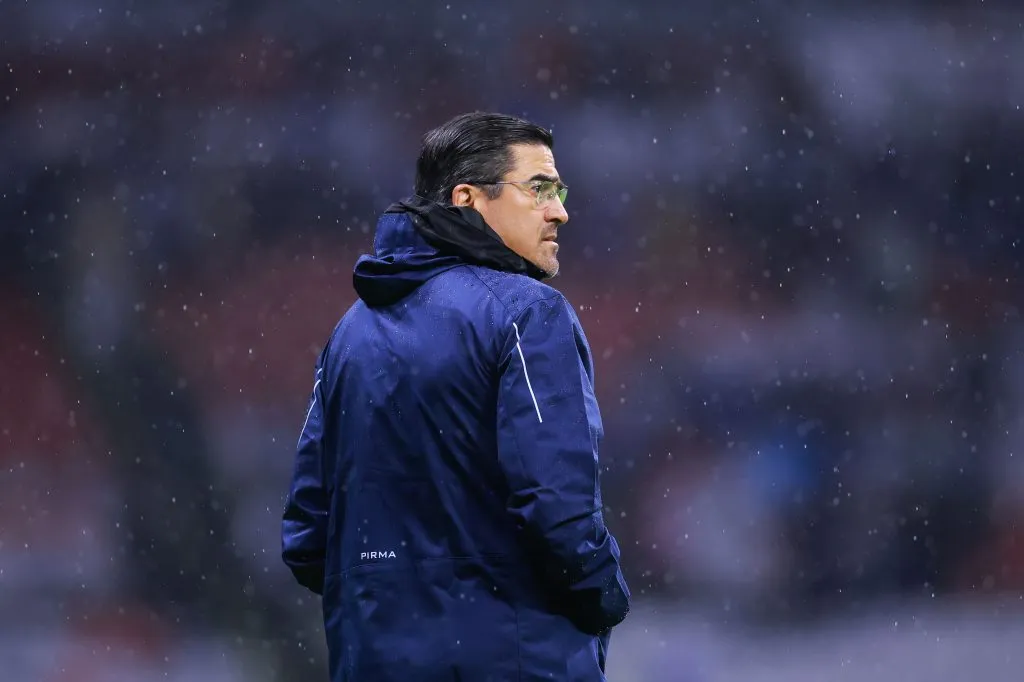 Se confirmó el nuevo puesto de Joaquín Moreno en Cruz Azul (Imago 7)