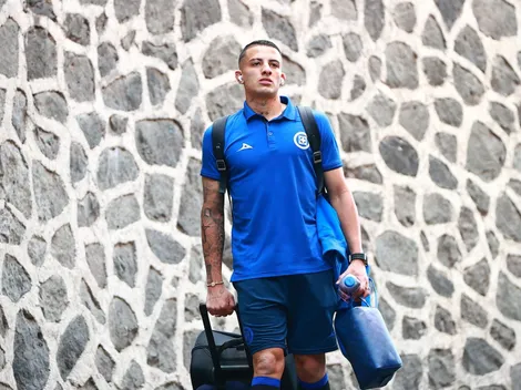 ¿Provocación? Castaño posa con playera de un club de la Ligue 1