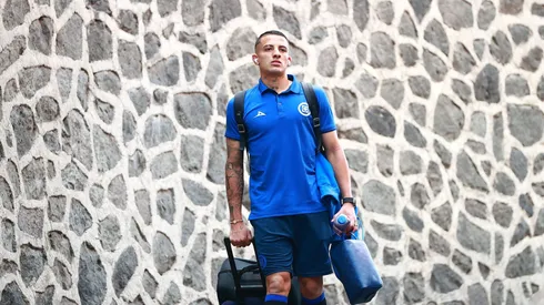 El mediocampista de Cruz Azul suena para emigrar a Francia en este mercado de pases.