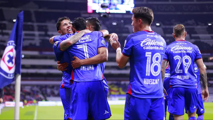 Cruz Azul aún no ha decidido ninguna baja del plantel
