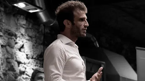 Iván Alonso sería el nuevo director deportivo de Cruz Azul.