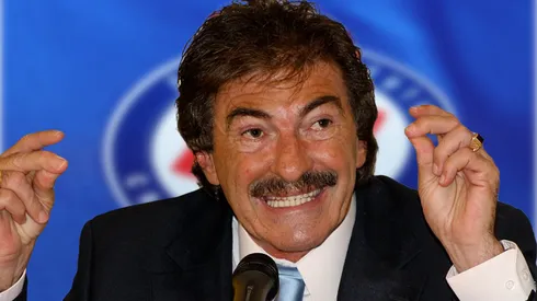 Ricardo La Volpe, legendario técnico.
