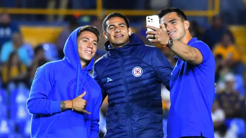 Dos futbolistas encabezan la lista de bajas de Cruz Azul.