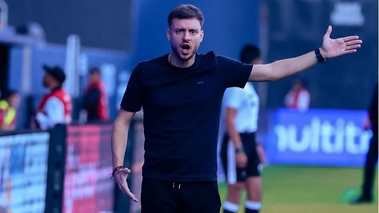 Martín Anselmi tendría su primera experiencia en México.
