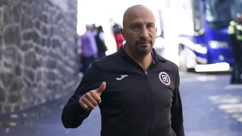 El ex jugador de los cementeros no estuvo a la altura del cargo que ejercía y saldrá apenas una temporada después de haber llegado al puesto.