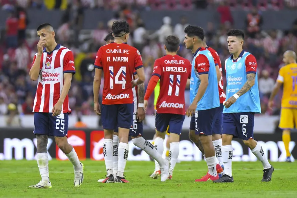 Chivas recibió una dura goleada ante Tigres