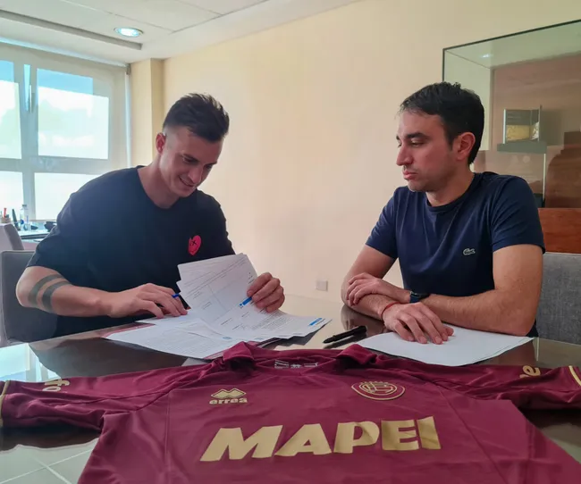 Augusto Lotti volvería a Cruz Azul antes de tiempo (Oficial Lanús)