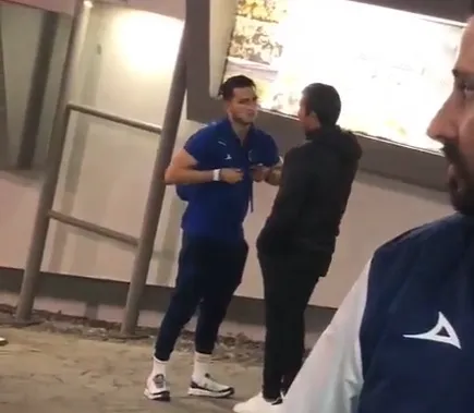 Jurado con el director deportivo de Juárez.