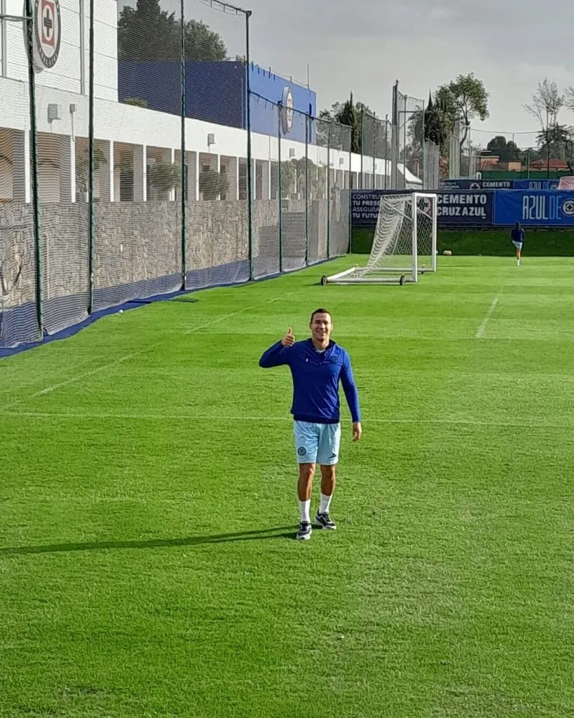 Jesús Dueñas fue separado del plantel desde el inicio de la pretemporada. (Foto: @jesusduenas_29)