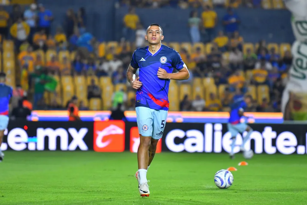 Kevin Castaño sería baja de Cruz Azul. (Foto: Imago7)