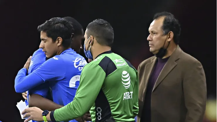 Uno de los objetos de Iván Alonso como director deportivo es potenciar las fuerzas básicas de los cementeros.
