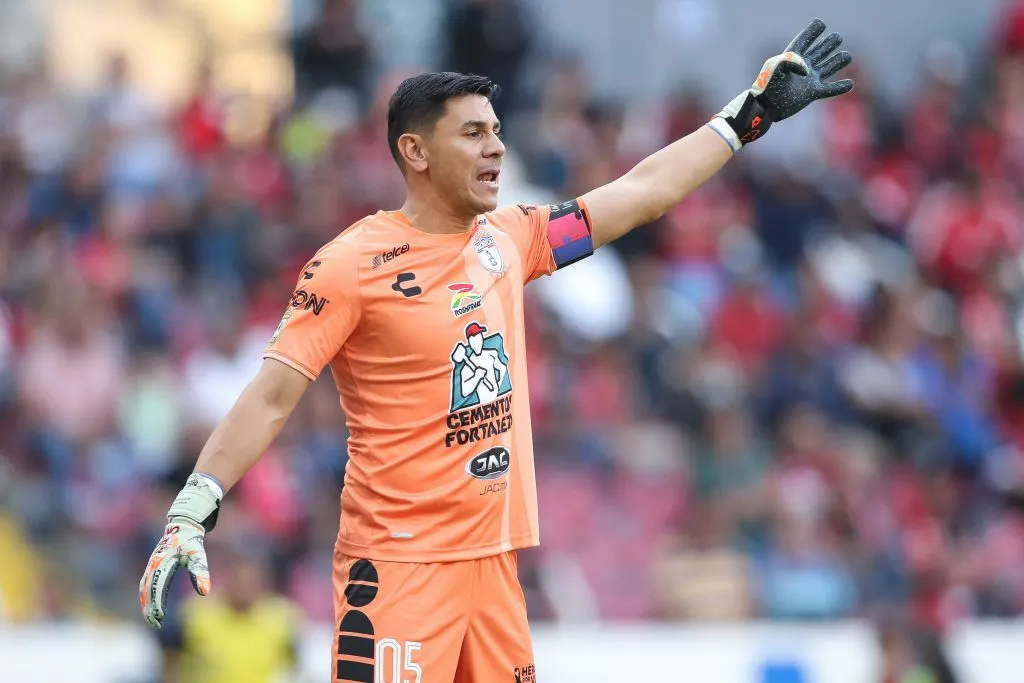 Oscar Ustari busca un club de renombre para cerrar su carrera a lo grande (Getty)