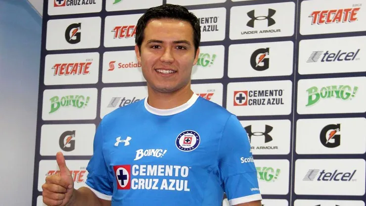 Erick Torres jugó en Cruz Azul en la temporada 2016.