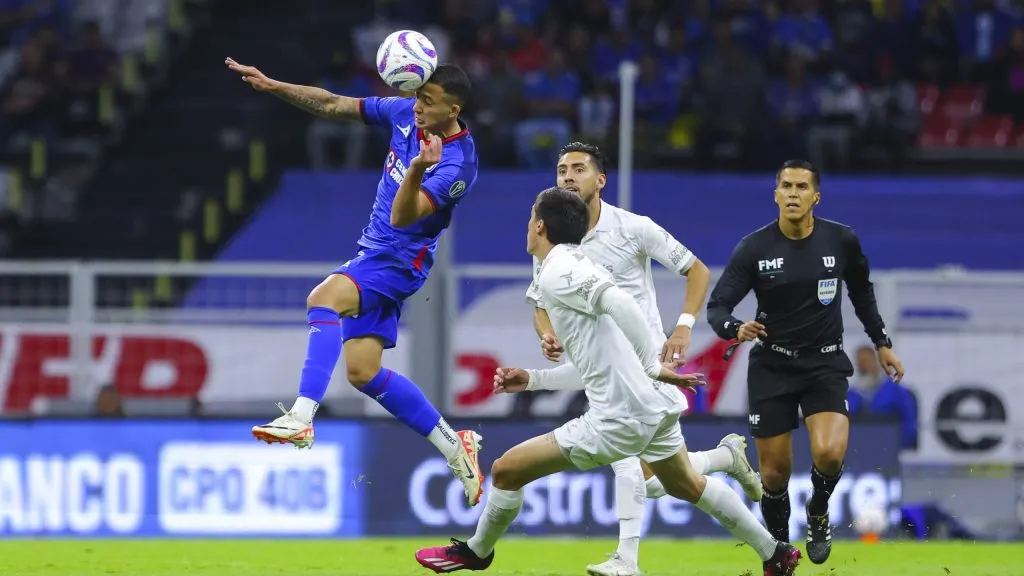Kevin Castaño, listo para salir de Cruz Azul hacia Europa [Getty Images]
