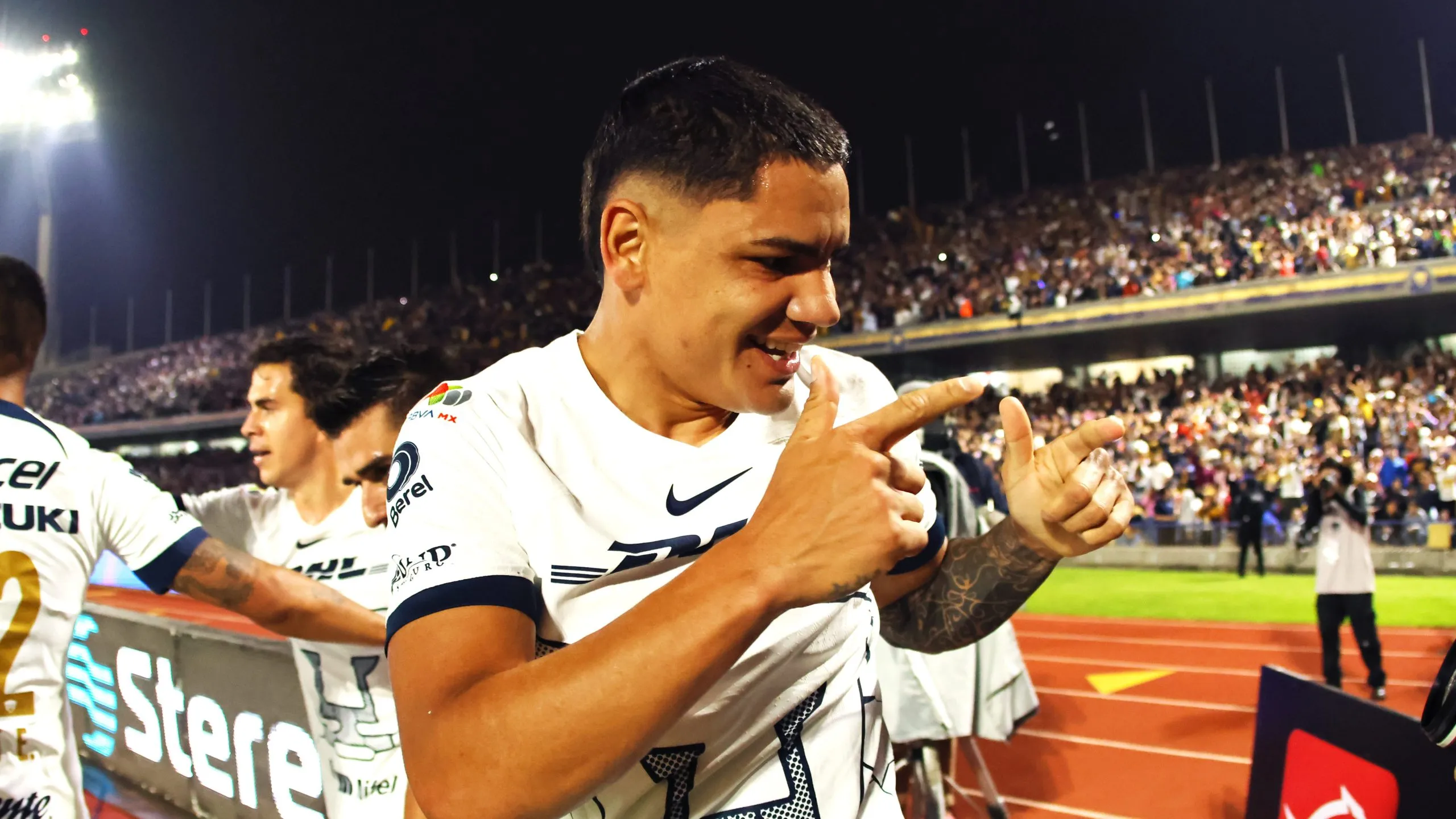 Cruz Azul iría a buscar al Toro Fernández. (Imago 7)