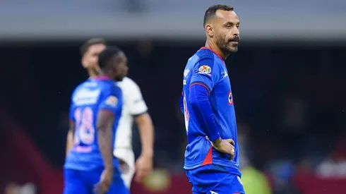 Cruz Azul busca liberar espacios para nuevos refuerzos.