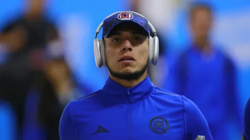 Carlos Salcedo volvió a entrenar con la Máquina