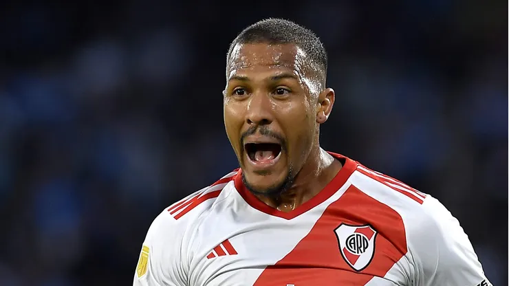 El delantero venezolano rescindirá su contrato con River Plate y un club de la Liga MX se ha mostrado interesado.