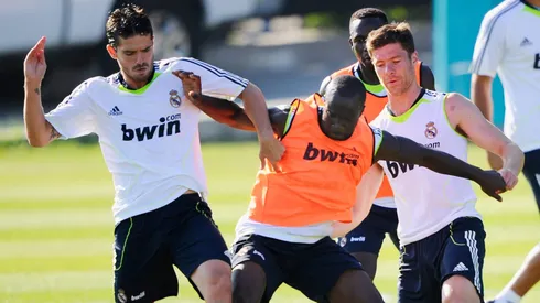 Los cementeros tantearon varias opciones antes de decidirse por el todavía técnico de Independiente del Valle.