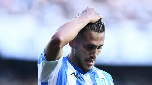 La llegada del futbolista argentino ha generado debates sobre la viabilidad de su fichaje y la necesidad de un lateral izquierdo.