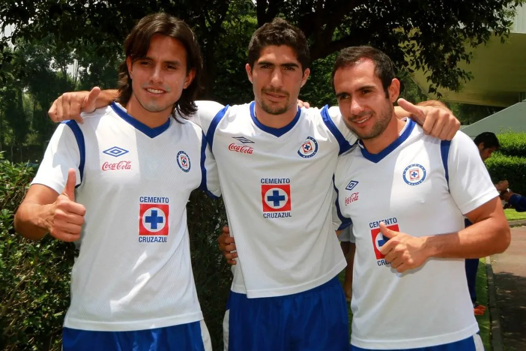 Jerry Flores, Yosgart Gutiérrez y Alex Castro. (Foto: Jam Media)