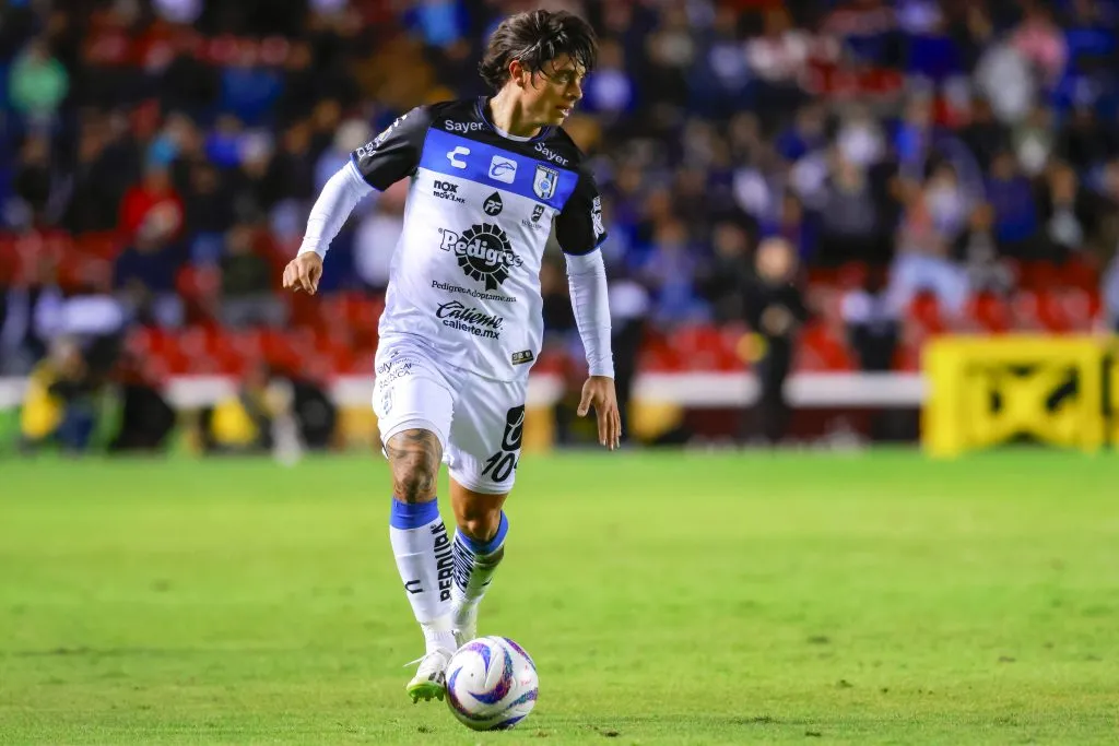 La afición de Cruz Azul pide por el fichaje de Joaquín Montecinos (Imago 7)
