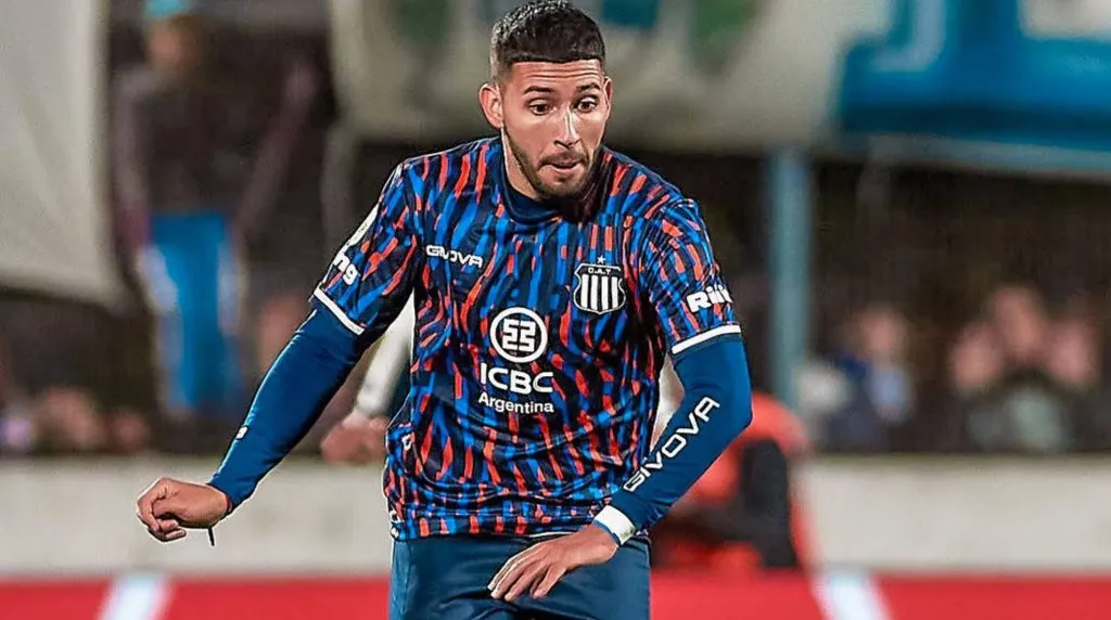 Así juega Nahuel Bustos, el posible fichaje de Cruz Azul (@bustosnahuel10)