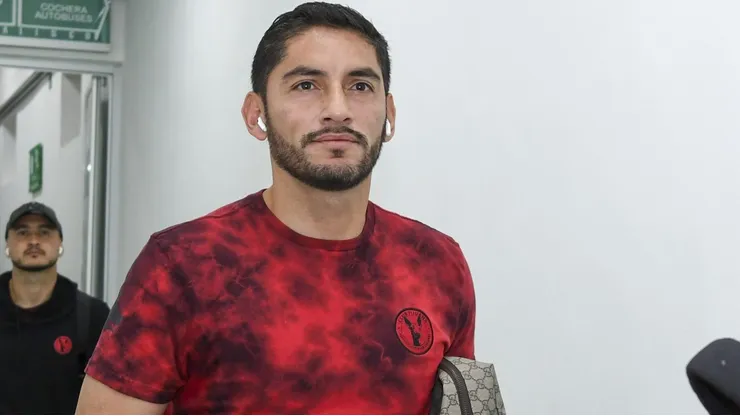 Jesús Corona volverá al Estadio Azul.