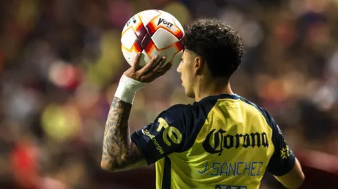 El defensor mexicano está próximo a convertirse en el nuevo y último refuerzo de los cementeros en este mercado de pases.